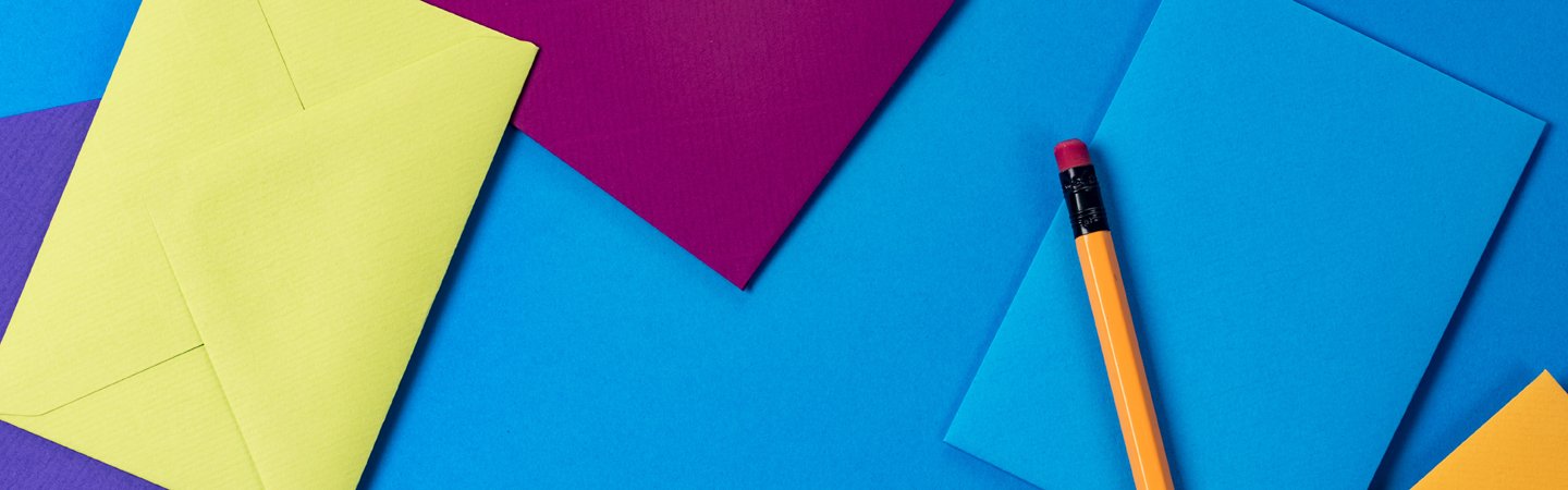 Enveloppes colorées