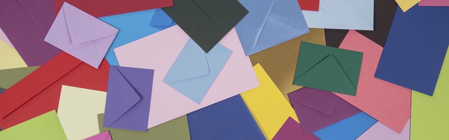 Enveloppes standards colorées